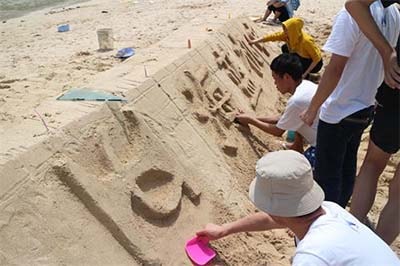 海藍機電員工做沙雕 海藍機電員工做沙雕